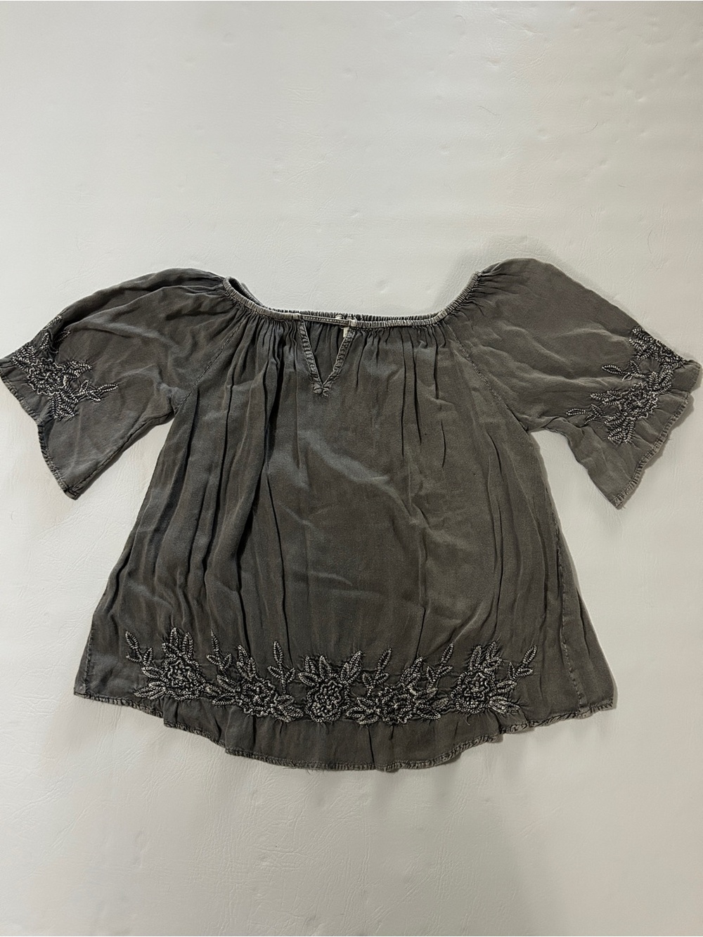 Western Womens Embroidered Off-Shoulder Top - Gray Small